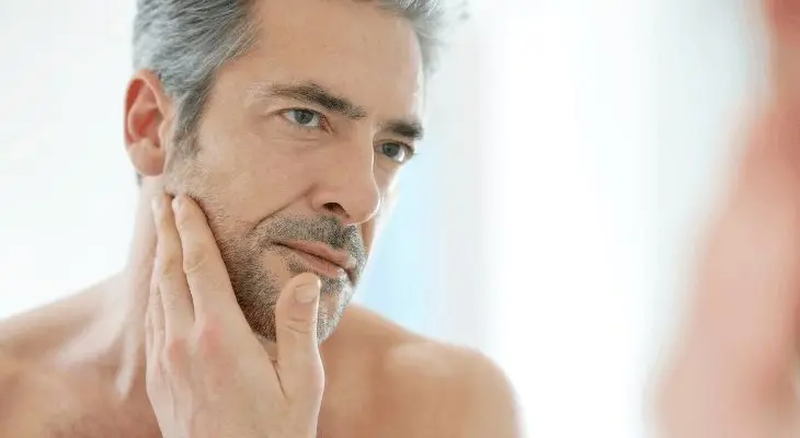 Imagem do post Tratamento para rugas: como evitar e os melhores cuidados para os sinais na pele masculina